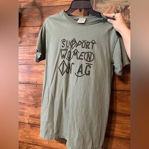 Wandering Maverick~ Support Women in Ag Tee